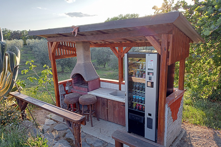 Agriturism - Podere Novo - Barbecue with vending machine